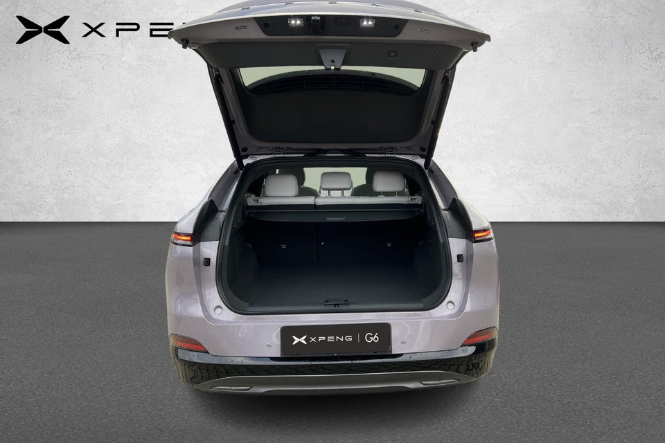 Xpeng G6 Performance 5d