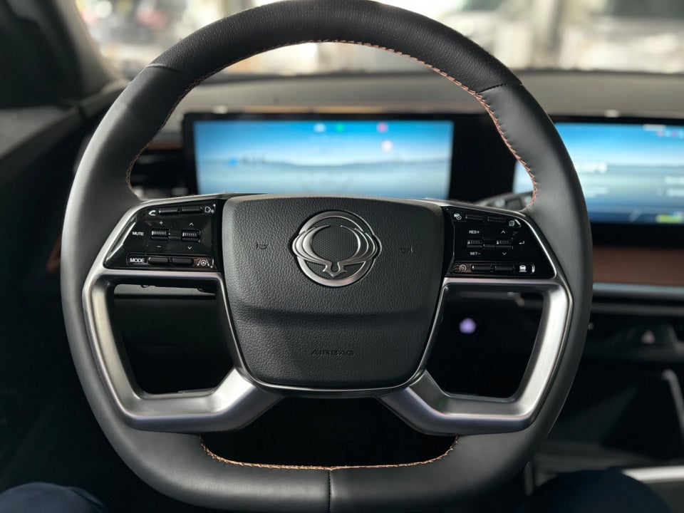 KGM Torres EVX Exclusive 5d