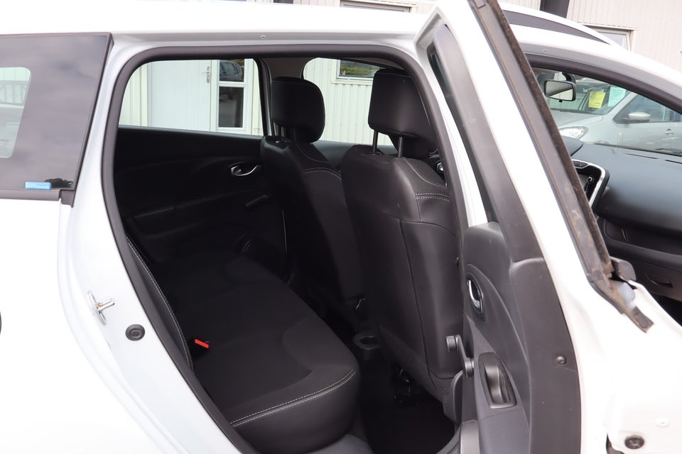 Renault Clio IV 0,9 TCe 90 Dynamique Sport Tourer 5d