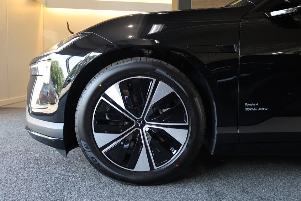 Polestar 4 Coupé Long Range 5d