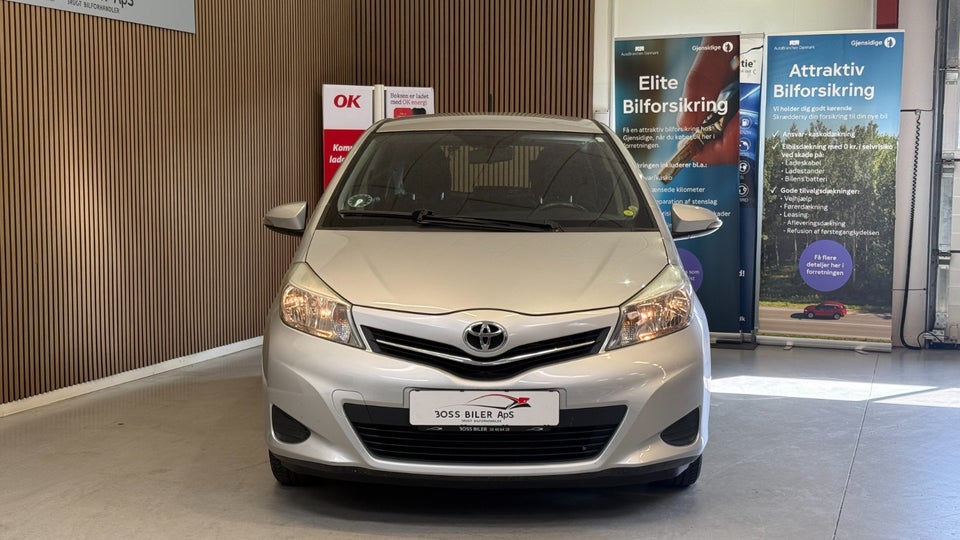 Toyota Yaris 1,3 VVT-i T1 5d