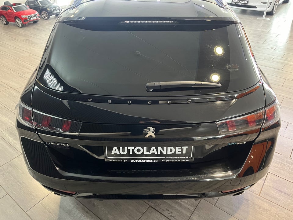 Peugeot 508 1,6 Hybrid Allure Pack SW EAT8 5d