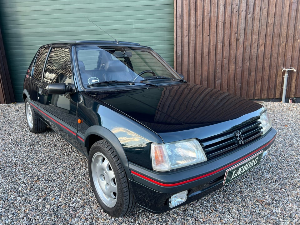 Peugeot 205 1,9 GTi Gentry 3d