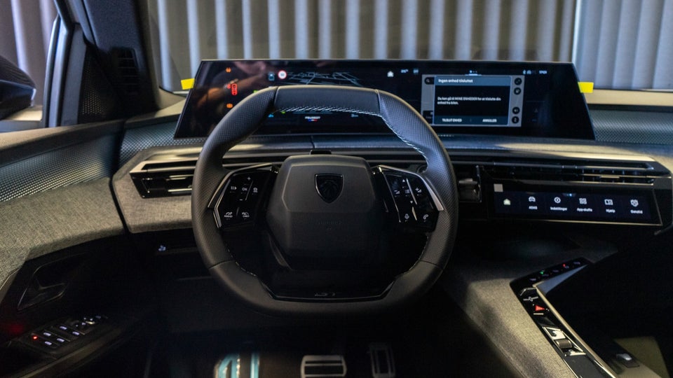 Peugeot e-5008 77 GT 7prs 5d