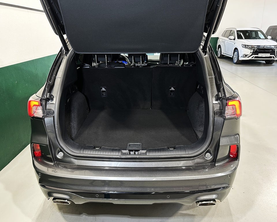 Ford Kuga 2,5 PHEV ST-Line X CVT 5d