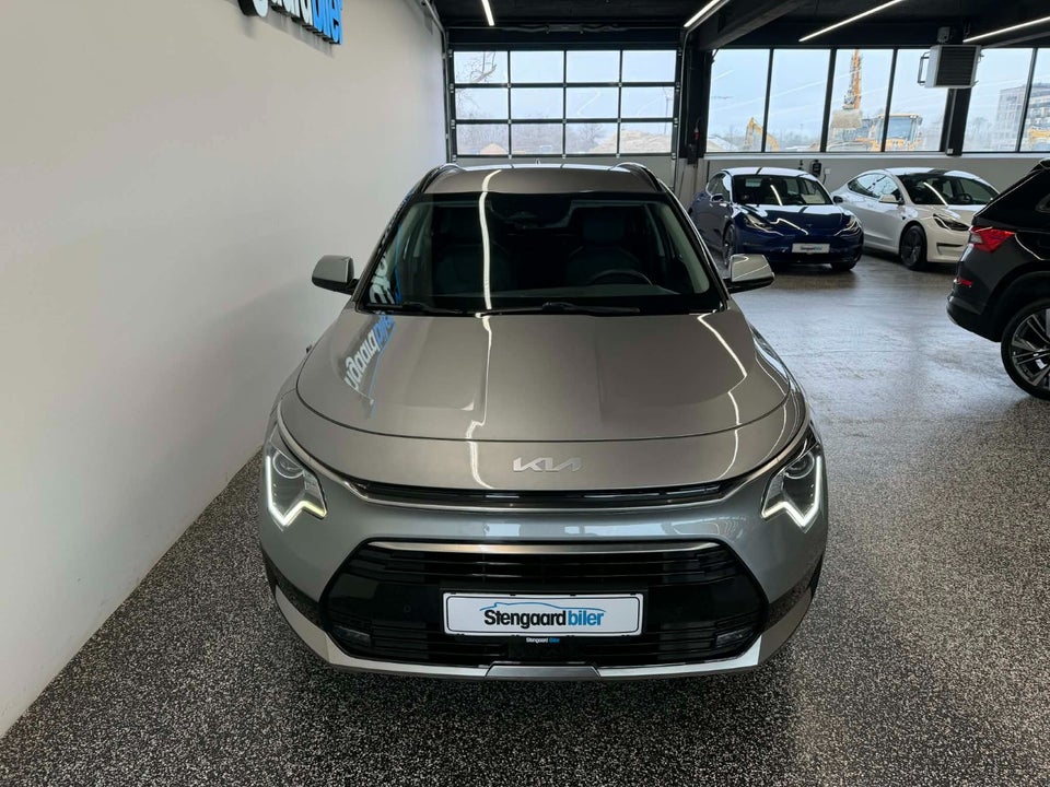 Kia Niro 1,6 PHEV Prestige DCT 5d