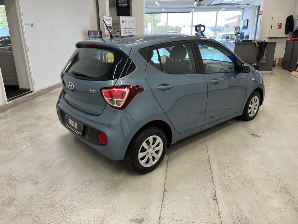 Hyundai i10 1,0 Touch 5d