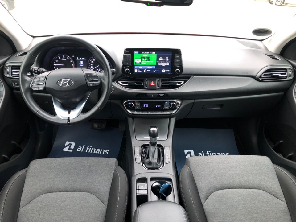 Hyundai i30 1,0 T-GDi Essential stc. DCT 5d