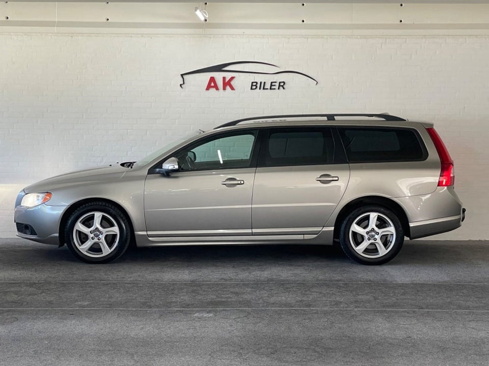 Volvo V70 2,0 D3 163 Momentum aut. 5d