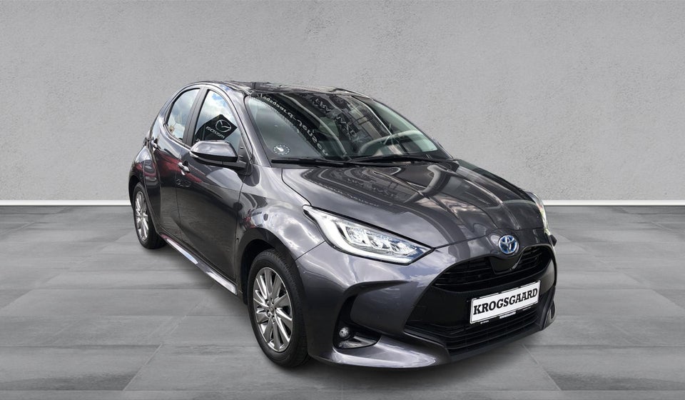 Toyota Yaris 1,5 Hybrid Active Tech e-CVT 5d