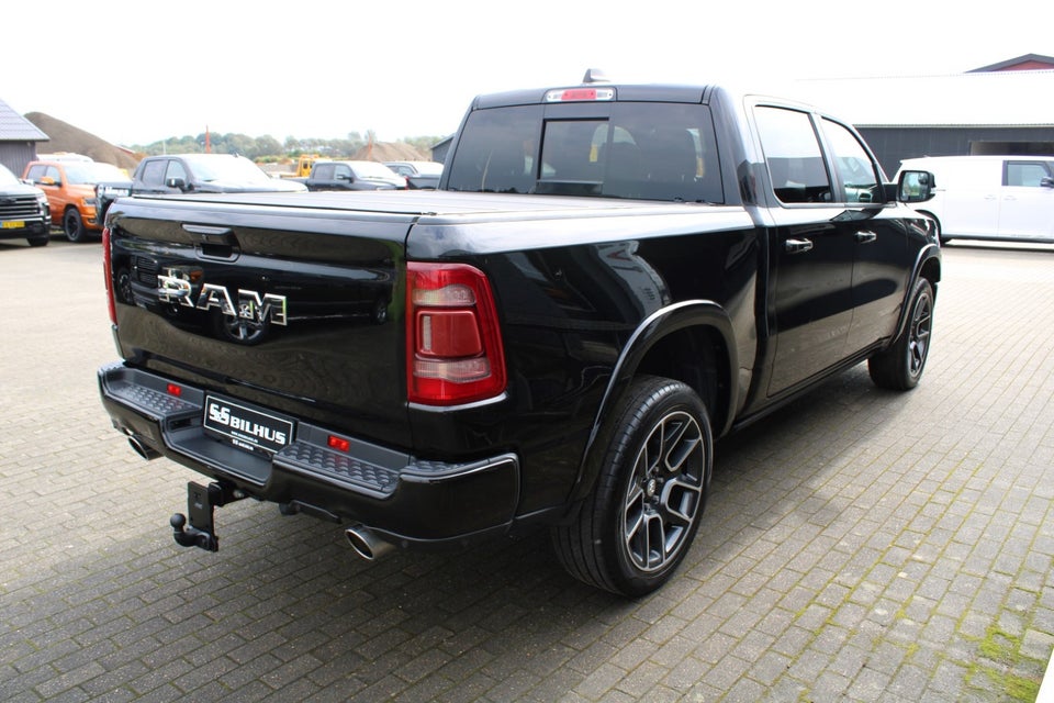 Dodge RAM 1500 5,7 V8 Hemi Laramie Black aut. 4d