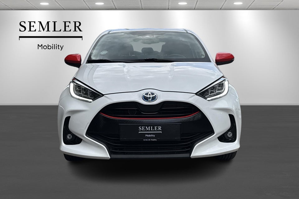 Toyota Yaris 1,5 Hybrid H1 e-CVT 5d