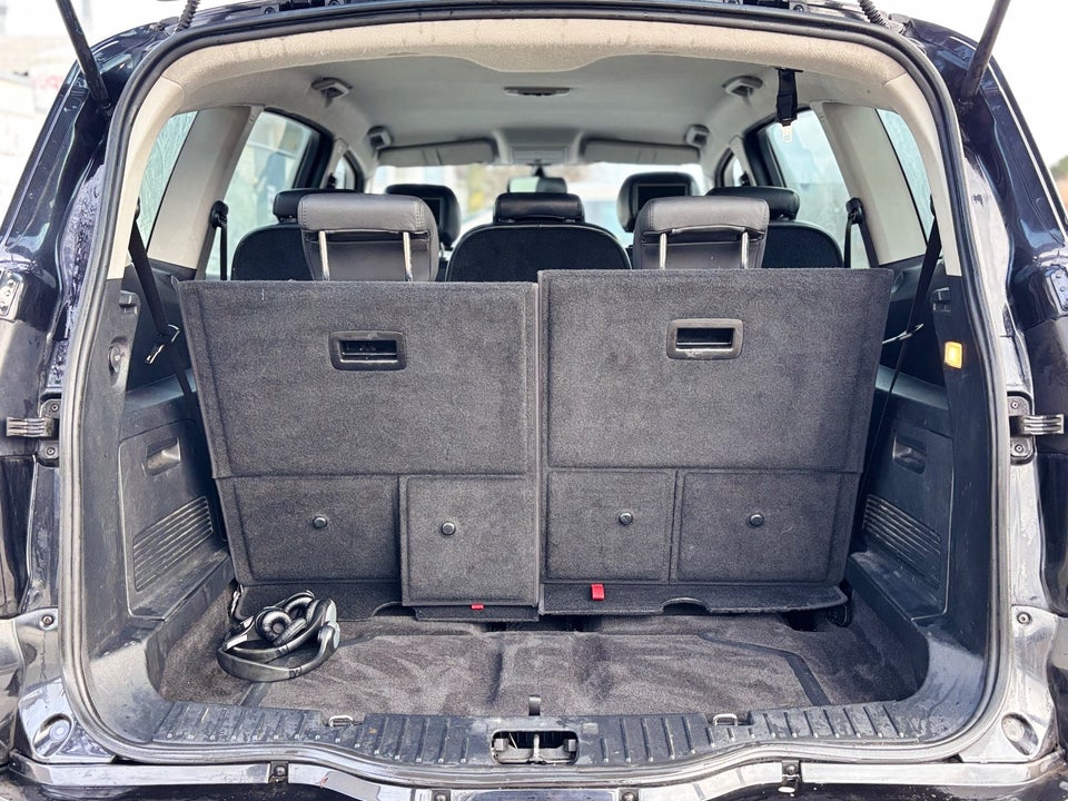 Ford S-MAX 2,5 20V Turbo Titanium 5d