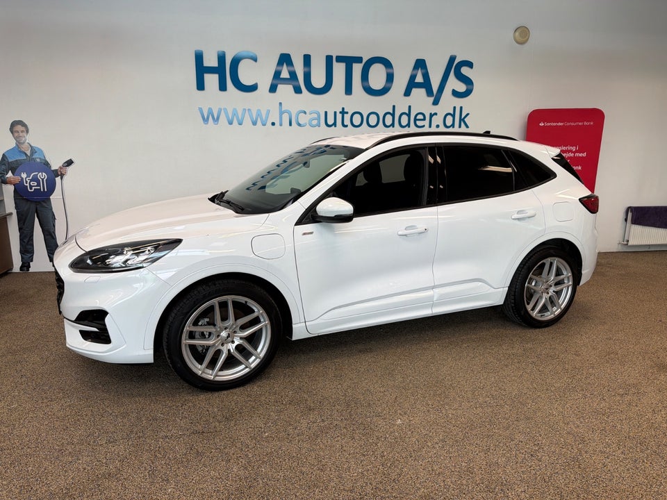 Ford Kuga 2,5 PHEV ST-Line CVT 5d
