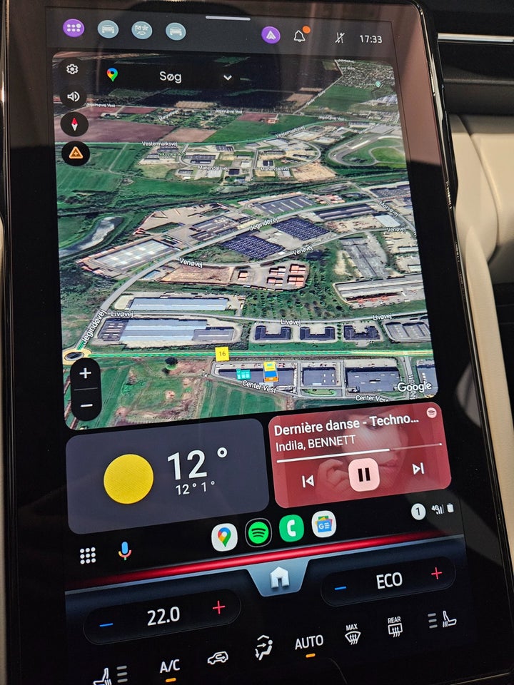 Ford Explorer 84 Premium Extended Range AWD 5d