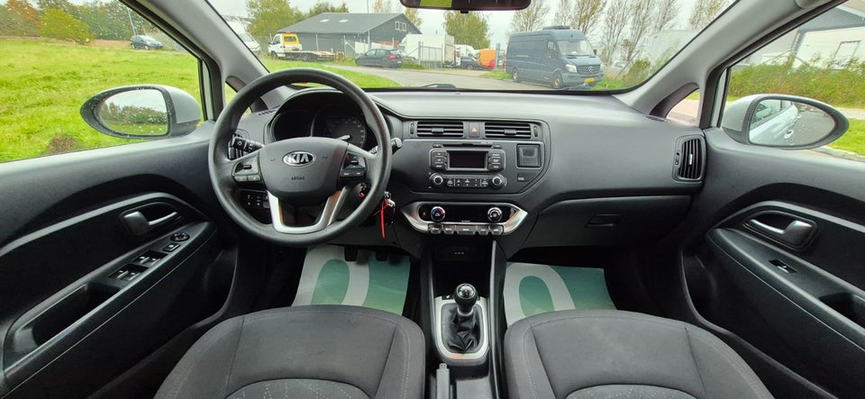 Kia Rio 1,2 CVVT Premium 5d