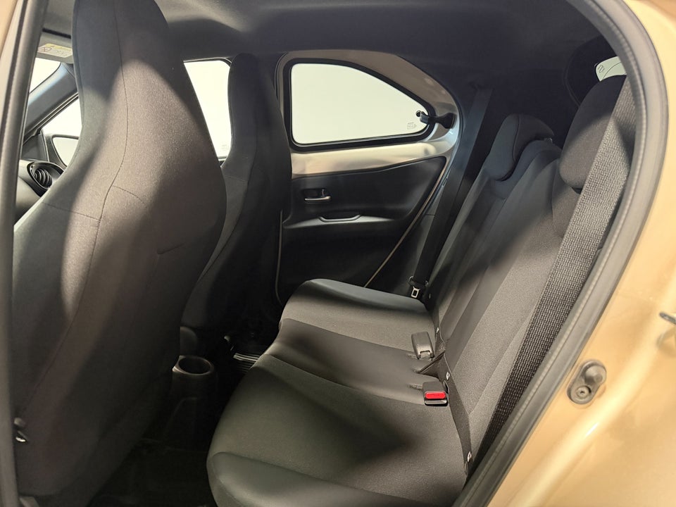 Toyota Aygo X 1,0 Air Envy 5d