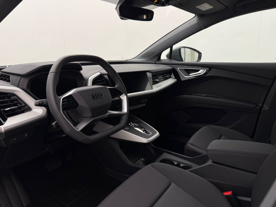 Audi Q4 e-tron 40 5d