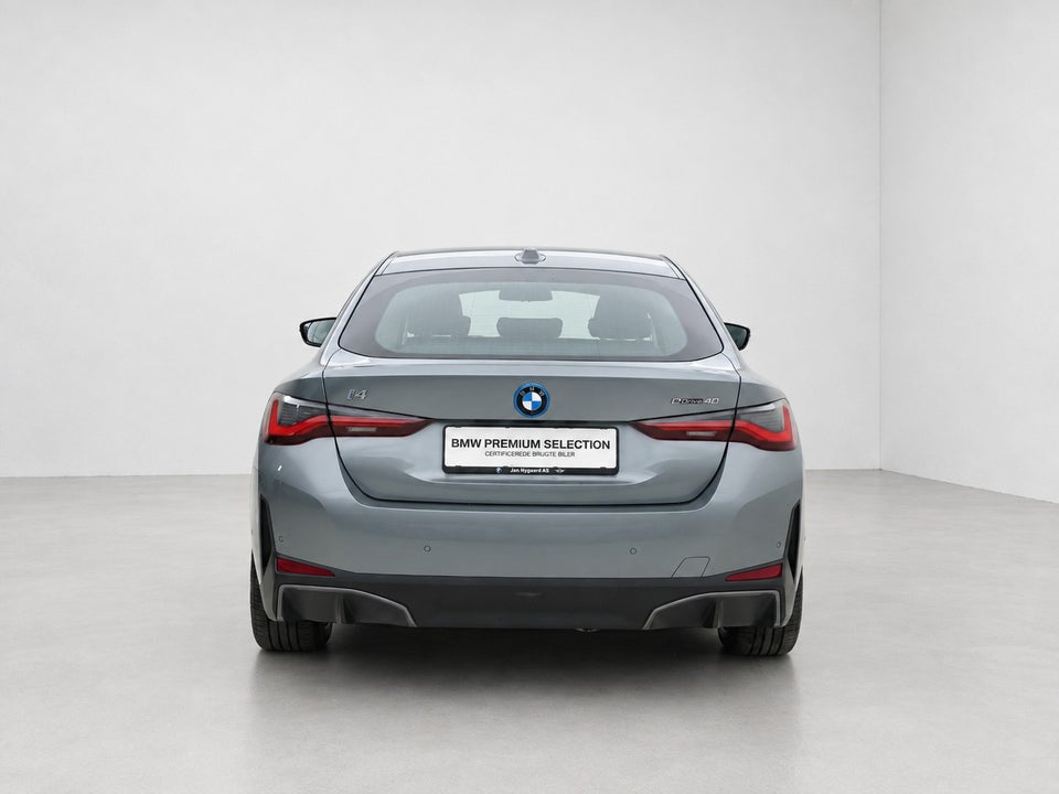 BMW i4 eDrive40 Charged Plus 5d