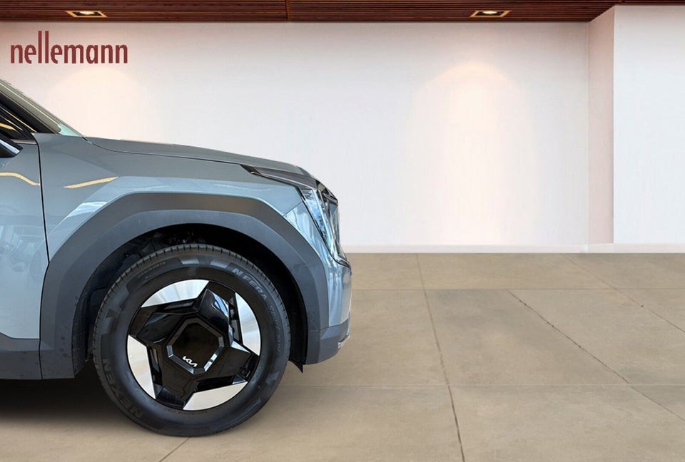 Kia EV9 76 Standard Range Upgrade RWD 7prs 5d