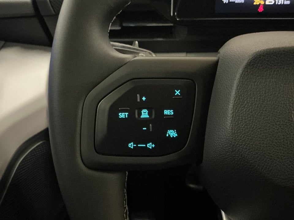 Ford Explorer 77 Premium Extended Range 5d