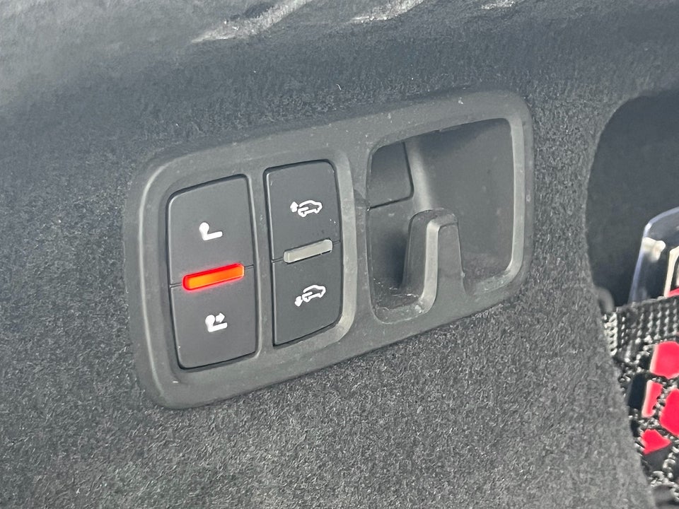 Audi Q8 50 TDi S-line quattro Tiptr. 5d