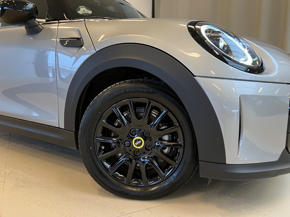 MINI Cooper SE Edition Premium Plus 3d