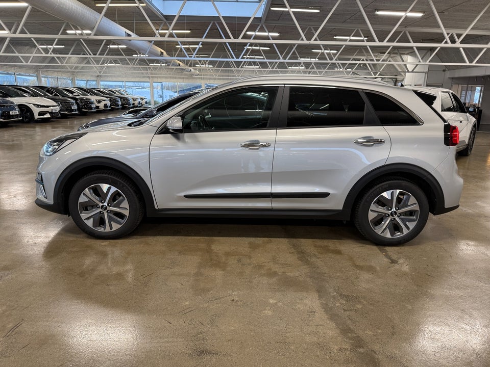 Kia e-Niro 64 Advance 5d