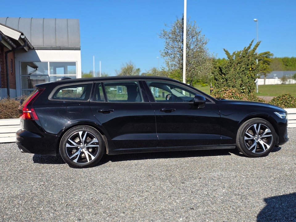 Volvo V60 2,0 D4 190 Momentum aut. 5d