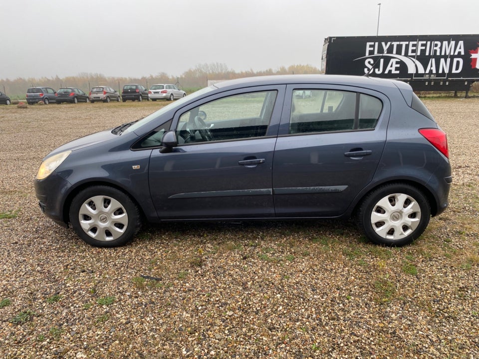 Opel Corsa 1,0 12V Enjoy 5d