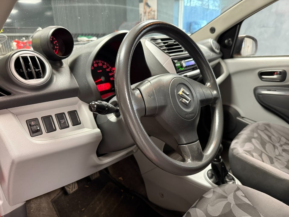 Suzuki Alto 1,0  5d