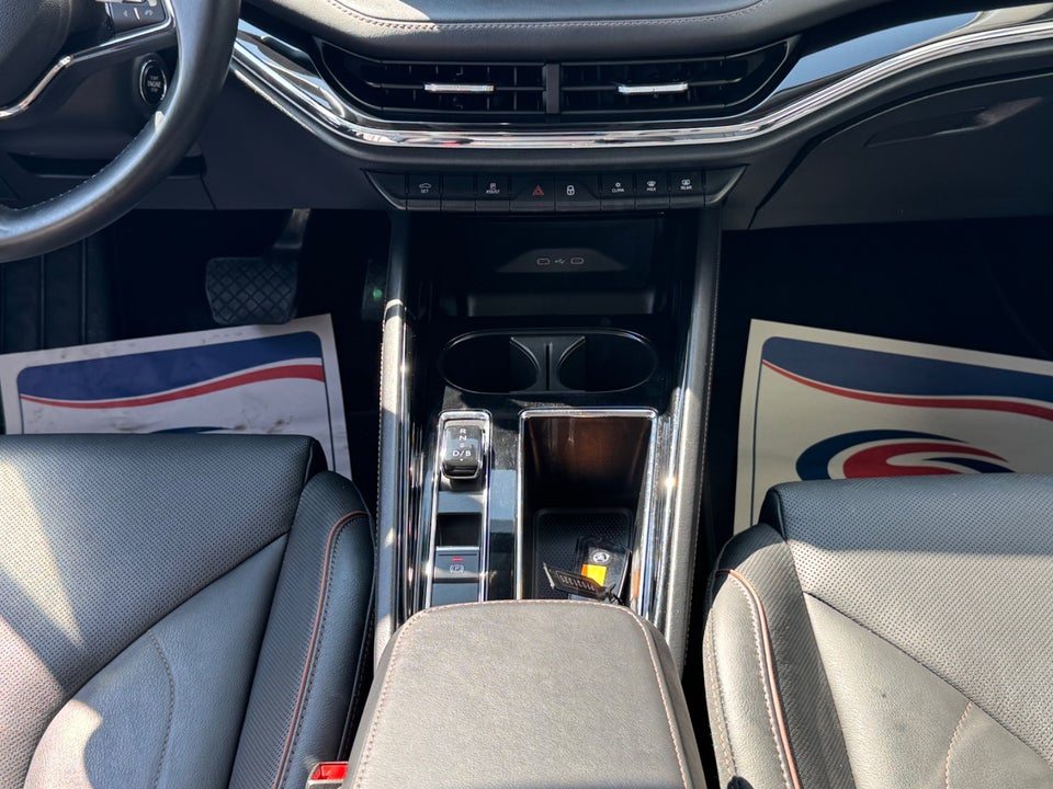 Skoda Enyaq 80x iV Plus 5d