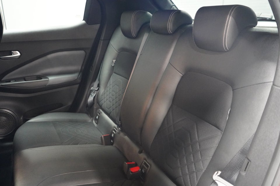 Nissan Juke 1,0 Dig-T 117 Tekna DCT 5d