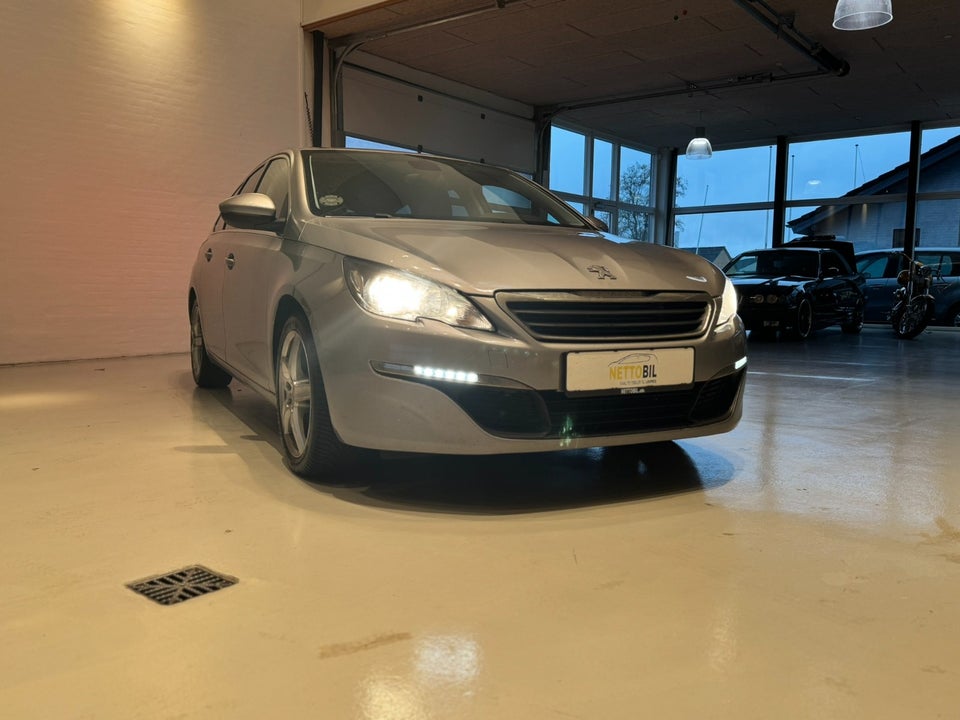Peugeot 308 1,6 BlueHDi 120 Active SW 5d