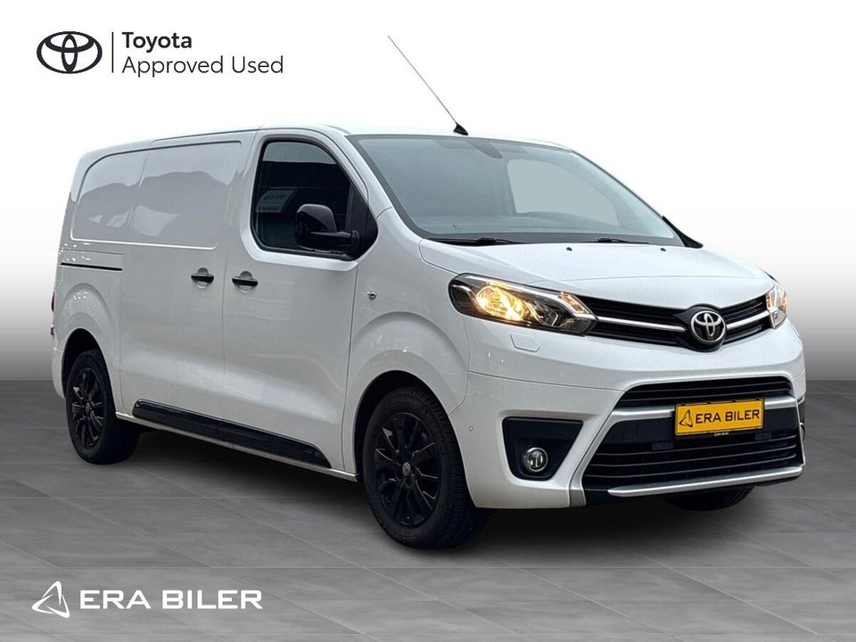Toyota ProAce 2,0 D 177 Medium Comfort Master aut. 6d