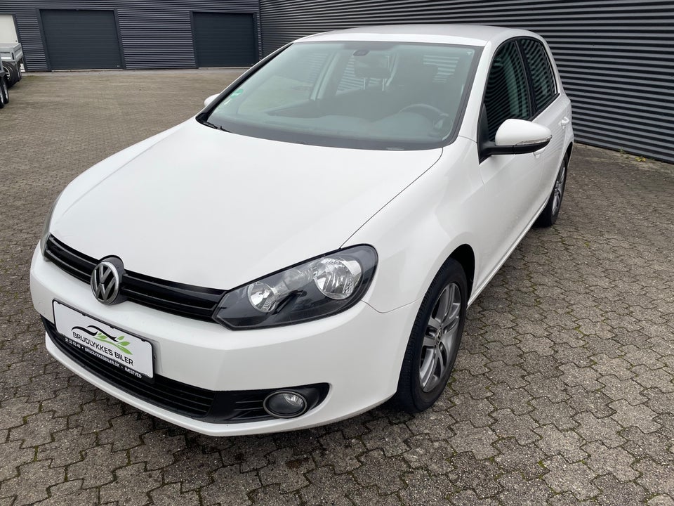 VW Golf VI 1,4 TSi 122 Trendline DSG 5d