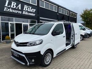 Toyota ProAce, modelår 2021, 119,000 km