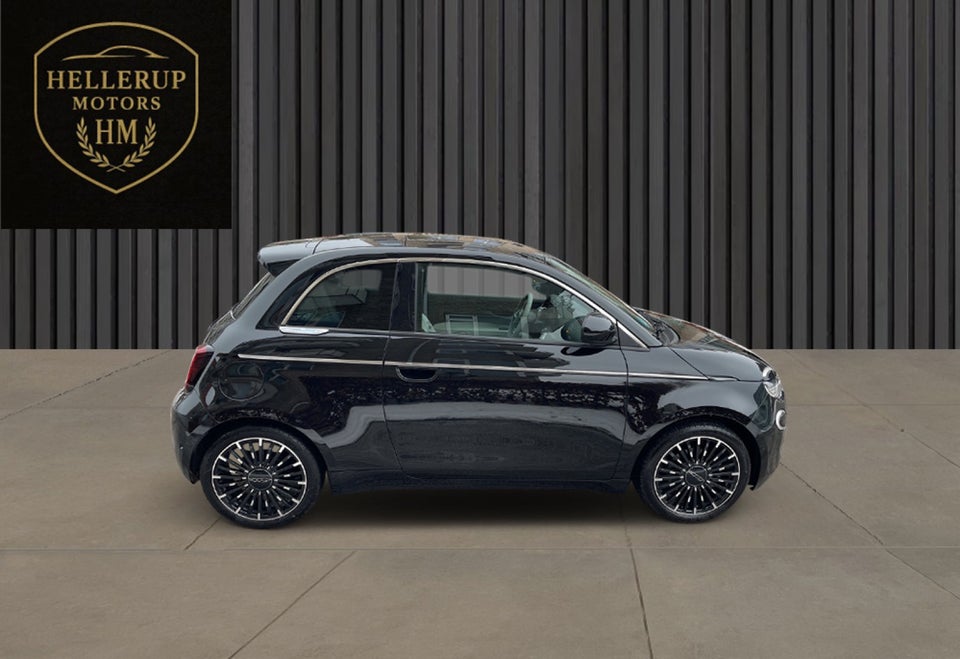 Fiat 500e 42 la Prima 3d