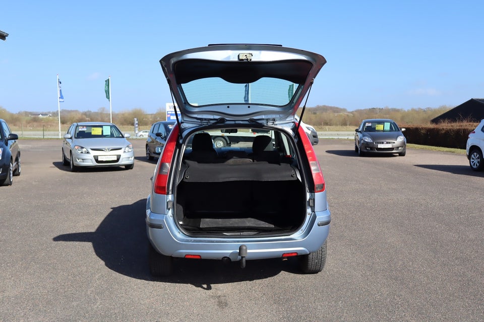 Ford Fusion 1,4 Elegance 5d