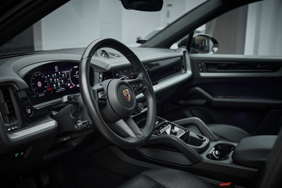 Porsche Cayenne 3,0 E-Hybrid Coupé Tiptr. 5d
