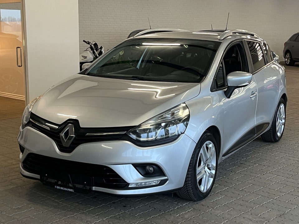 Renault Clio IV 0,9 TCe 90 Expression Sport Tourer 5d