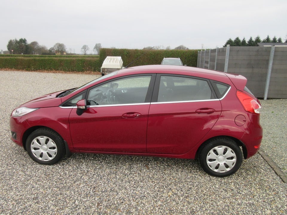 Ford Fiesta 1,0 SCTi 100 Titanium 5d
