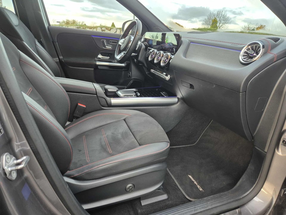 Mercedes EQA300 AMG Line 4Matic 5d