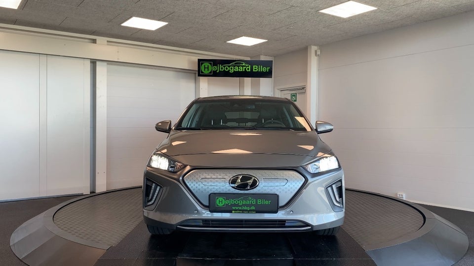 Hyundai Ioniq EV Premium 5d