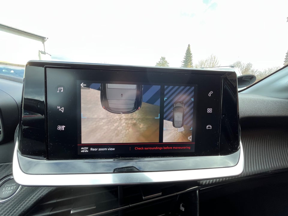 Peugeot 208 1,2 PureTech 100 Allure 5d