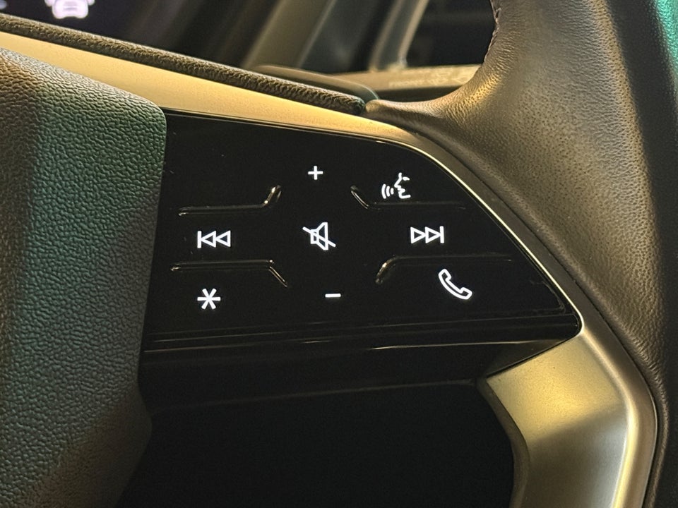 Audi Q4 e-tron 50 Attitude quattro 5d