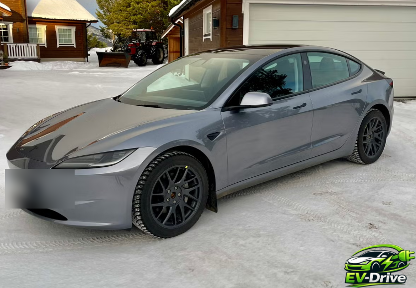 Tesla Model 3 Premium Long Range AWD 4d