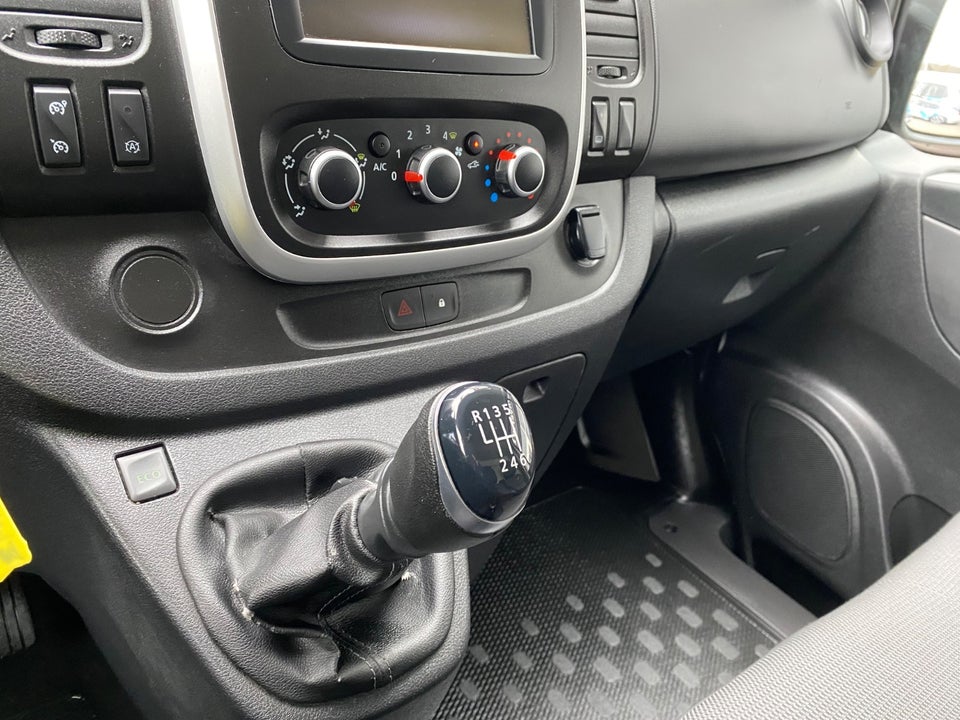 Renault Trafic T29 2,0 dCi 145 L1H1