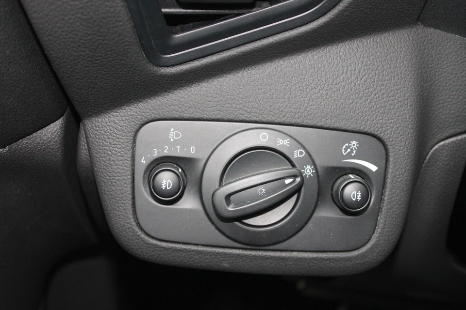 Ford Grand C-MAX 1,5 TDCi 120 Business Van 5d