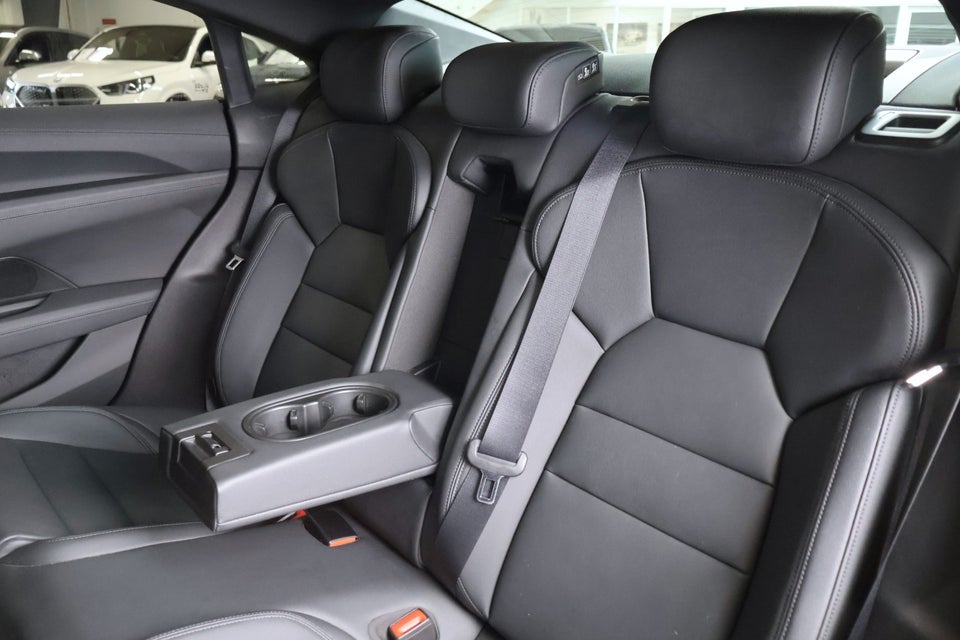 Audi e-tron GT quattro 4d